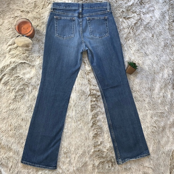 Old Navy Bootcut Stretch Denim Jeans - Picture 4 of 6
